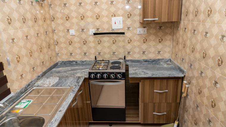 Kitchens & dining